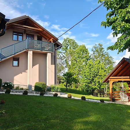 Apartment Sara Раковица Екстер'єр фото