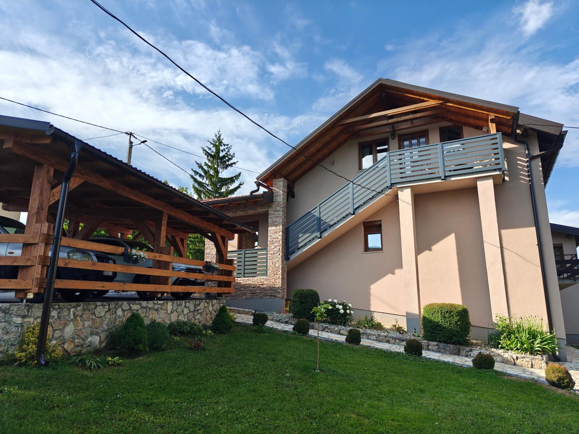 Apartment Sara Раковица Екстер'єр фото